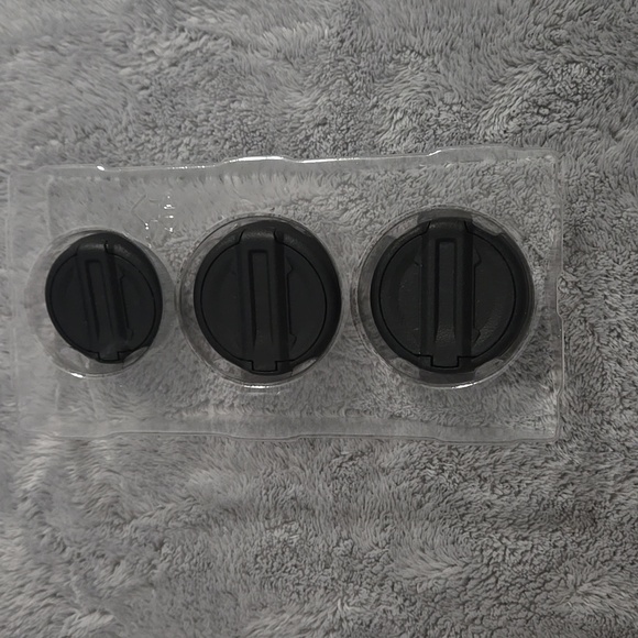 Keyhole Covers for Jeep Wrangler JL - Black - Picture 3 of 4